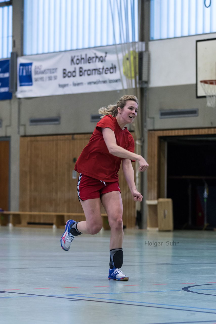 Bild 185 - Frauen Barmstedter TS - Buedelsdorfer TSV : Ergebnis: 26:12